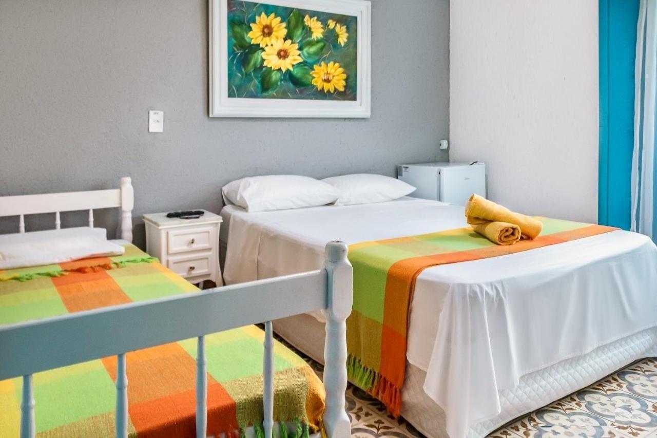 Vilarejo Praia Do Pereque Suites Илябела Екстериор снимка